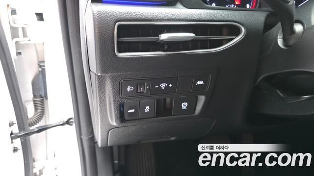 Hyundai Sonata (DN8) 2.0 LPG(rental car) Premium 2023 — фото 17