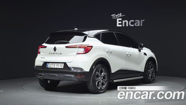 Renault Korea Captur 1.3 TCe Edition Paris 2020 — фото 2