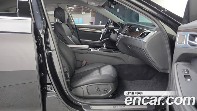 Genesis G80 3.3 GDI AWD Premium Luxury 2019 — фото 11