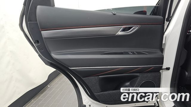 Genesis GV80 Coupe 2.5T Gasoline AWD 2024 — фото 25