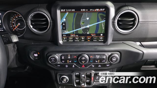 Jeep Wrangler (JL) 2.0 Overland Power Top 4Door 2021 — фото 16