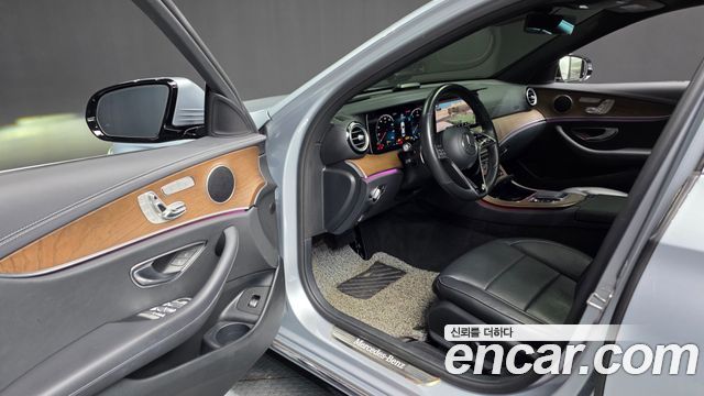 Mercedes-Benz E-Class (W213) E220d 4MATIC Exclusive 2021 — фото 10