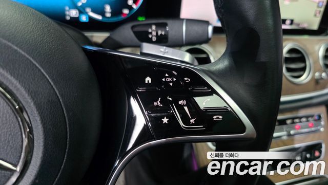 Mercedes-Benz E-Class (W213) E220d 4MATIC Exclusive 2021 — фото 33