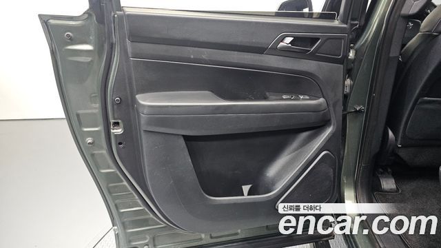 KG Mobility (SsangYong) Rexton Sports Khan Diesel 2.2 4WD Prestige 2022 — фото 25