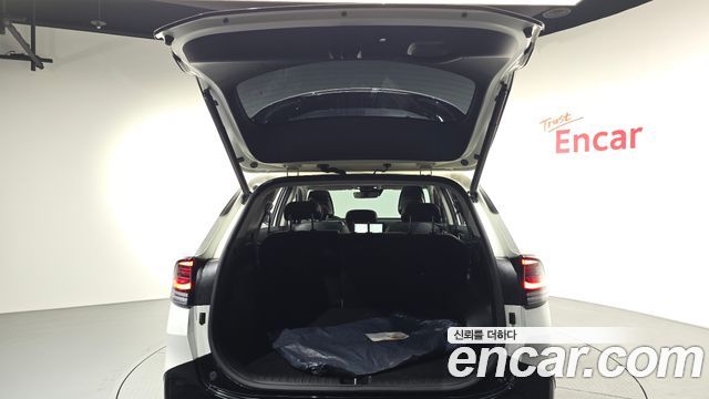 Kia Sportage (V) Gasoline 1.6 Turbo 2WD Signature 2023 — фото 18