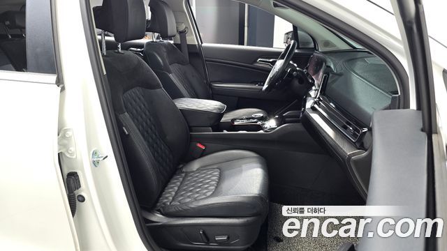 Kia Sportage (V) Gasoline 1.6 Turbo 2WD Signature 2023 — фото 26