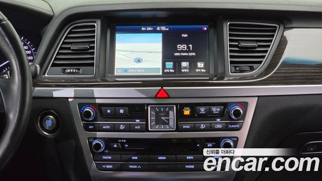 Genesis G80 3.3 GDI Luxury 2017 — фото 16