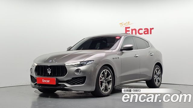Maserati Levante 3.0 Diesel AWD Sport 2017 — фото 1