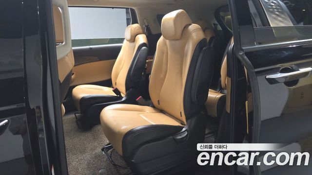 Kia Carnival (IV) Diesel 9-Seater Noblesse 2023 — фото 12