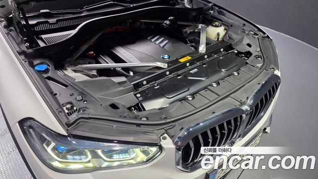 BMW X5 (G05) xDrive 45e xLine 2023 — фото 6