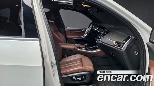 BMW X5 (G05) xDrive 45e xLine 2023 — фото 15