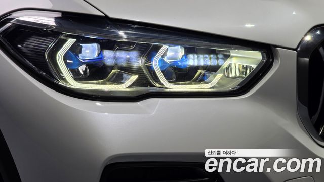 BMW X5 (G05) xDrive 45e xLine 2023 — фото 28