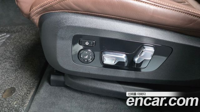 BMW X5 (G05) xDrive 45e xLine 2023 — фото 37