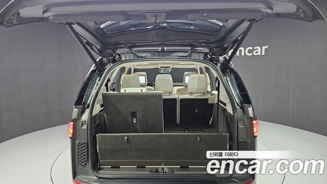Land Rover Discovery 5 3.0 TD6 Launch Edition 2017 — фото 20