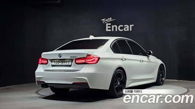 BMW 3 Series (F30) 330i M Sport Shadow 2018 — фото 2