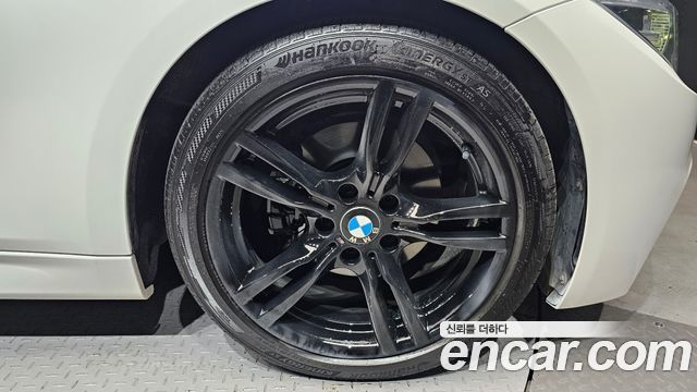BMW 3 Series (F30) 330i M Sport Shadow 2018 — фото 21