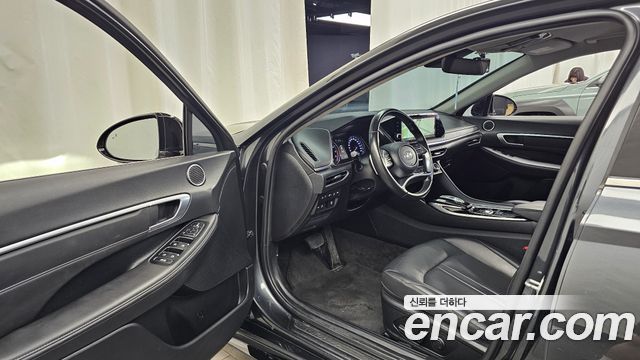 Hyundai Sonata (DN8) 2.0 Premium Plus 2022 — фото 10