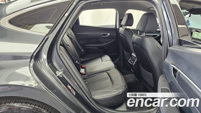 Hyundai Sonata (DN8) 2.0 Premium Plus 2022 — фото 12
