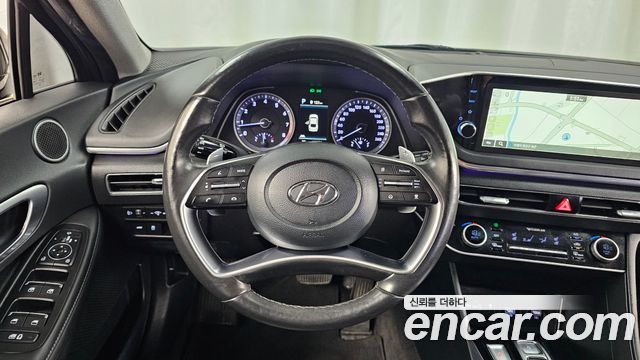 Hyundai Sonata (DN8) 2.0 Premium Plus 2022 — фото 13