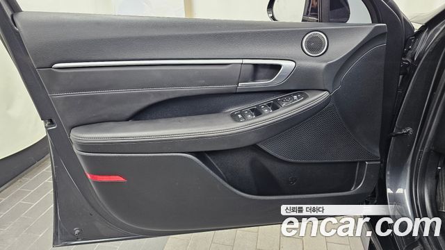 Hyundai Sonata (DN8) 2.0 Premium Plus 2022 — фото 24