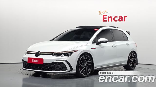 Volkswagen Golf (VIII) 2.0 GTI