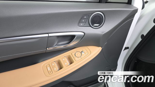 Hyundai Sonata (DN8) 2.0 Inspiration 2022 — фото 39