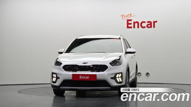 Kia Niro 1.6 HEV Noblesse Special 2020 — фото 3