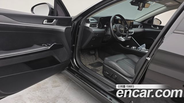 Kia K5 (III) 2.0 Prestige 2020 — фото 10