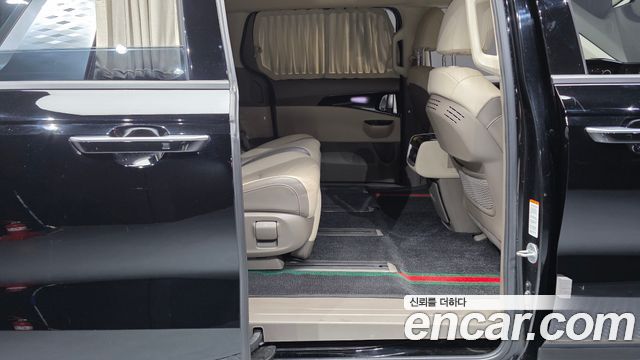 Kia Carnival (IV) Gasoline 7-Seater Hi-Limousine Signature 2021 — фото 11