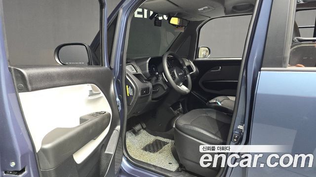 Kia Ray EV Van 2-Seater Light 2024 — фото 10