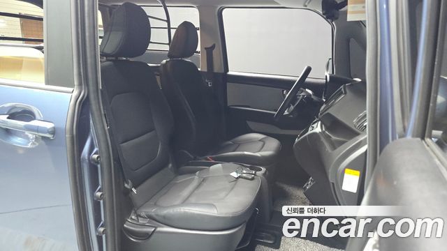 Kia Ray EV Van 2-Seater Light 2024 — фото 11