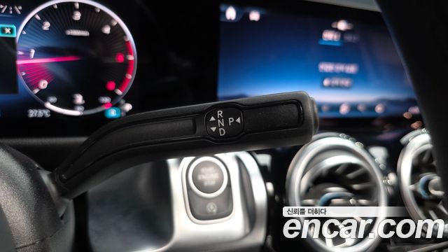 Mercedes-Benz GLB-Class (X247) GLB200 d 2024 — фото 9