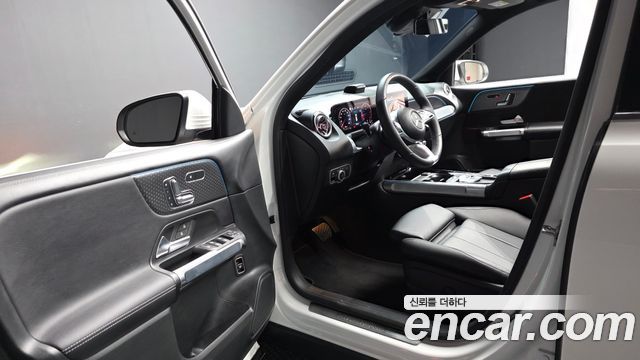 Mercedes-Benz GLB-Class (X247) GLB200 d 2024 — фото 10