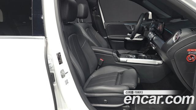 Mercedes-Benz GLB-Class (X247) GLB200 d 2024 — фото 15