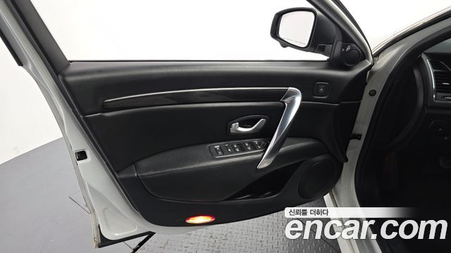 Renault Korea SM7 Nova LE 2015 — фото 24