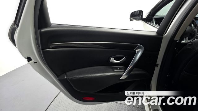 Renault Korea SM7 Nova LE 2015 — фото 25