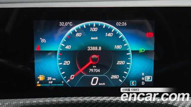 Mercedes-Benz A-Class (W177) A220 Hatchback 2020 — фото 8
