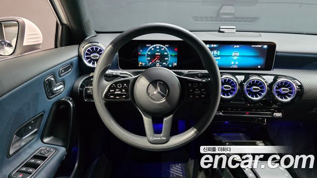 Mercedes-Benz A-Class (W177) A220 Hatchback 2020 — фото 13