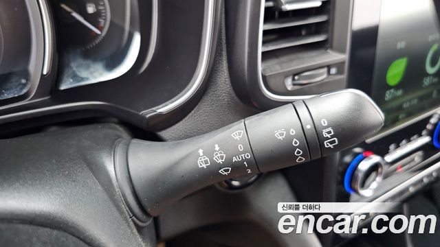 Renault Korea QM6 2.0 LPe RE 2WD 2021 — фото 17