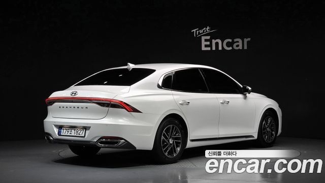 Hyundai Grandeur (IG) 2.5 Premium 2022 — фото 2