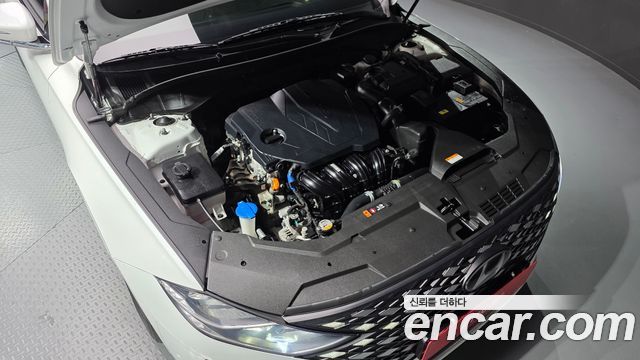 Hyundai Grandeur (IG) 2.5 Premium 2022 — фото 6