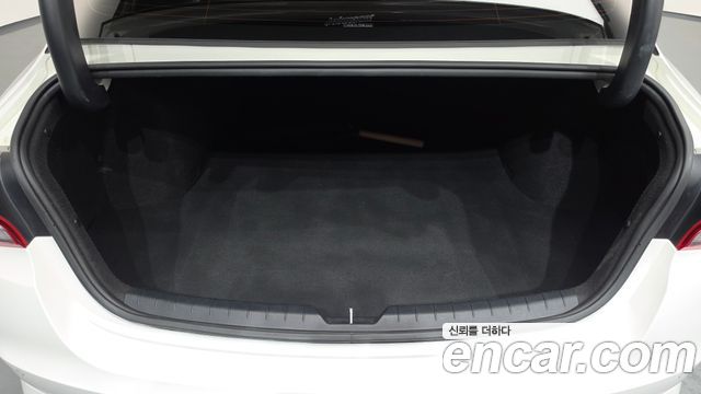 Kia K5 Hybrid (III) Trendy 2020 — фото 15