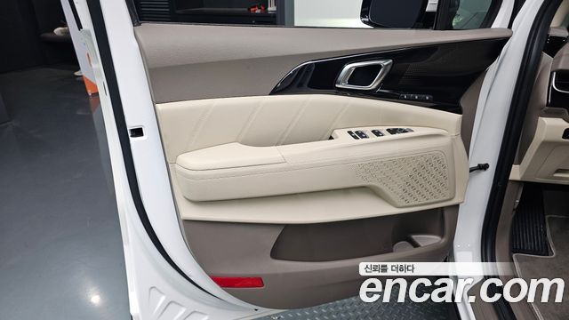 Kia Carnival (IV) HEV 9seater Signature 2024 — фото 25