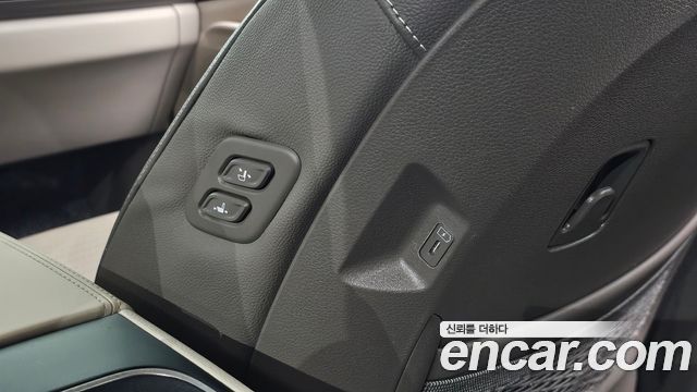 Kia Carnival (IV) HEV 9seater Signature 2024 — фото 29