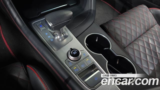 Genesis G70 2.0T AWD Sport Package 2019 — фото 9