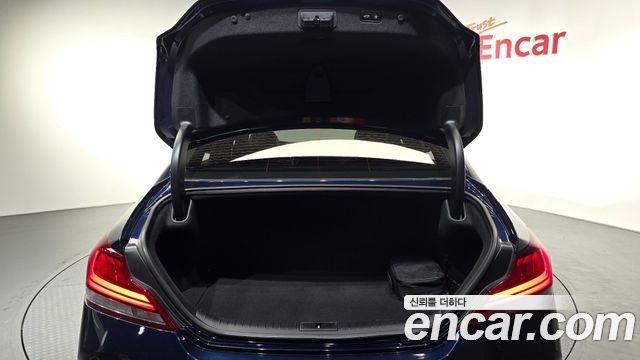 Genesis G70 2.0T AWD Sport Package 2019 — фото 17