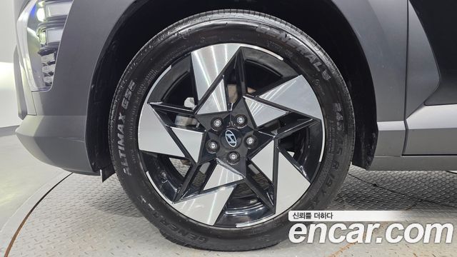 Hyundai Kona (SX2) Gasoline 2.0 2WD Inspiration 2023 — фото 5