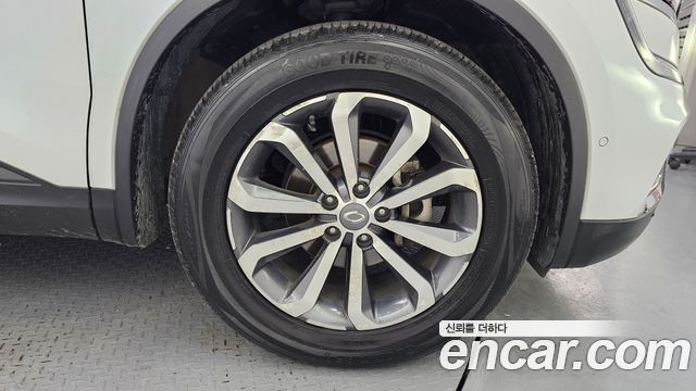 Renault Korea QM6 2.0 LPe RE 2WD 2021 — фото 27