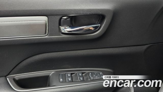 Renault Korea QM6 2.0 LPe RE 2WD 2021 — фото 34