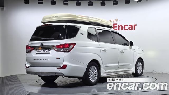 KG Mobility (SsangYong) Korando Turismo 4WD TX 9-seater 2018 — фото 2
